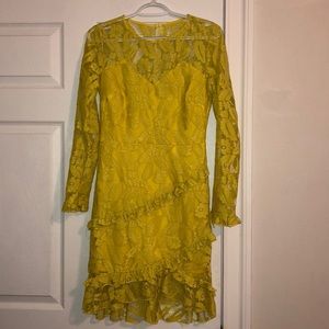 Pretty Little Thing yellow lace dress